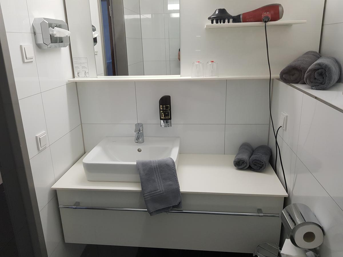 Zum Eichenzeller Hotel Kültér fotó